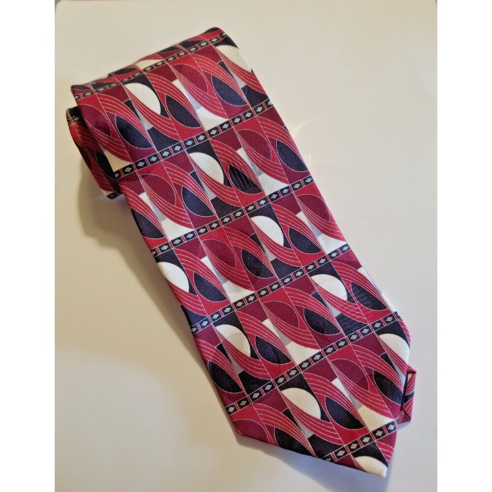 Lord & Taylor Men's Necktie Geometric Italian Silk Red Maroon Black Made In USA